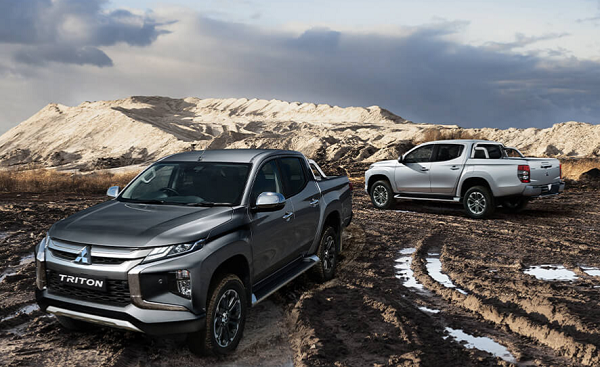 Mitsubishi 新型triton オートリーゼン Autoriesen